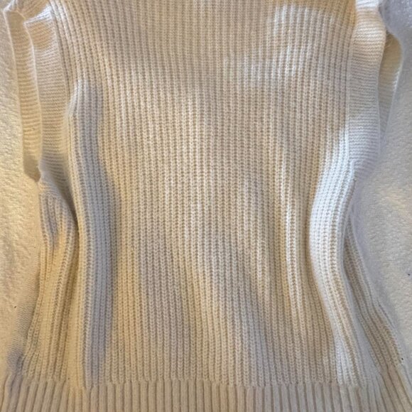 Cream Cable Knit Sweater Vest - Picture 5 of 6